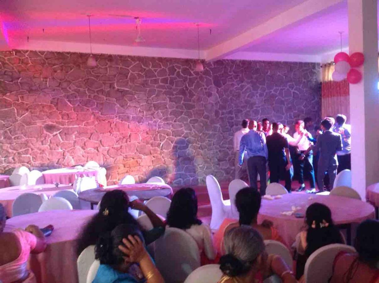 Suisse Villa Kandy Dış mekan fotoğraf
