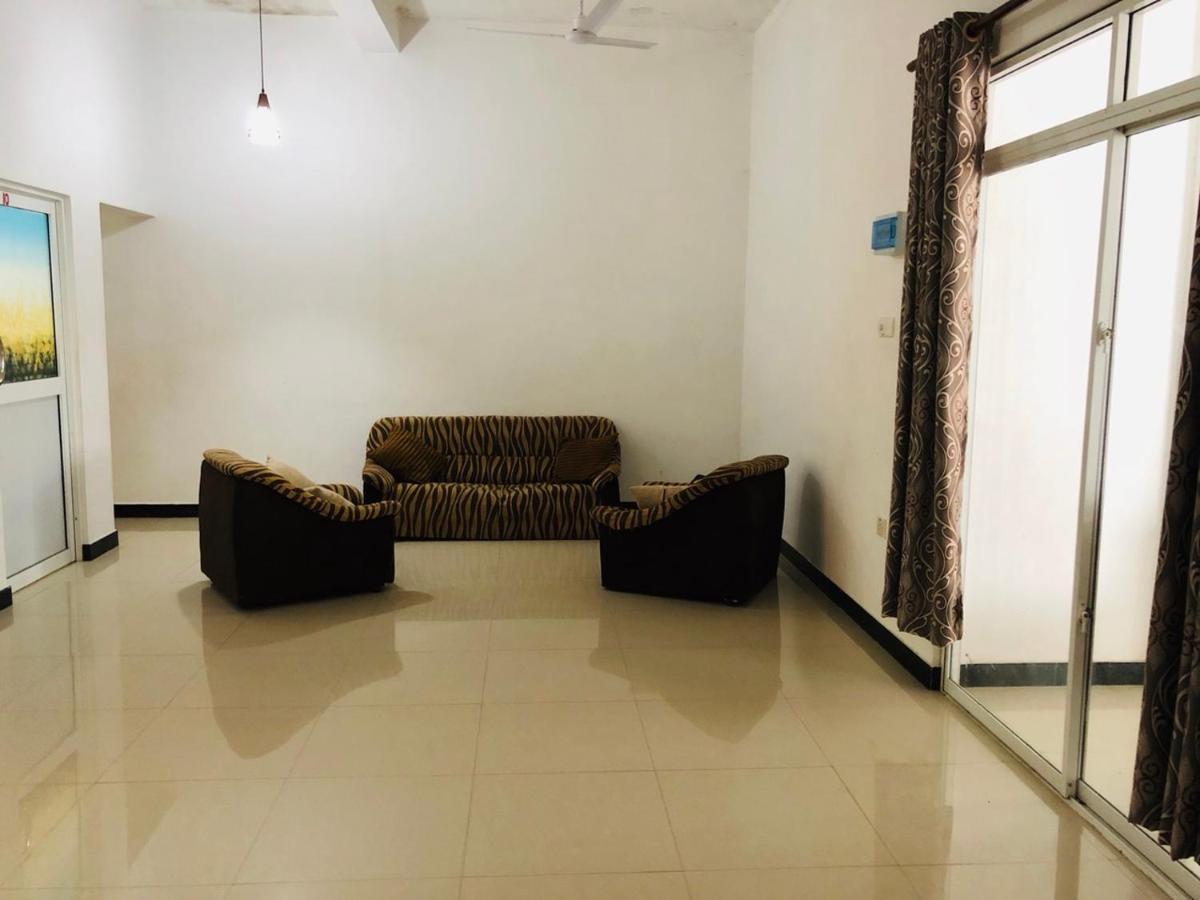 Suisse Villa Kandy Dış mekan fotoğraf