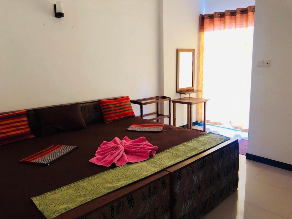 Suisse Villa Kandy Dış mekan fotoğraf