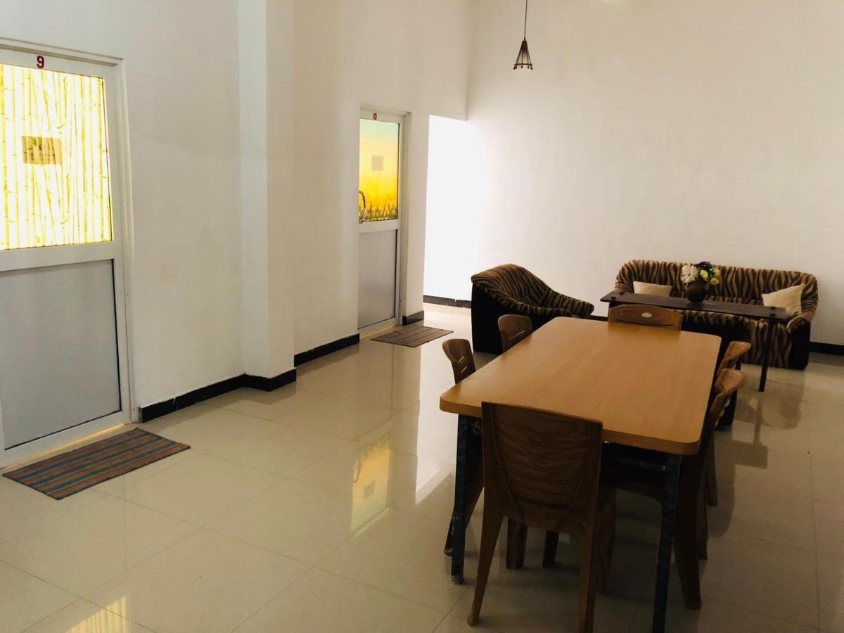 Suisse Villa Kandy Dış mekan fotoğraf