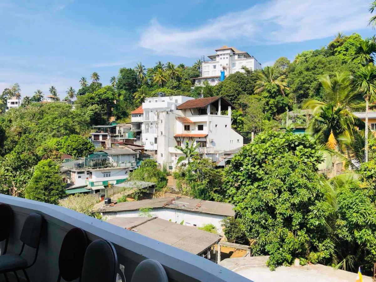 Suisse Villa Kandy Dış mekan fotoğraf